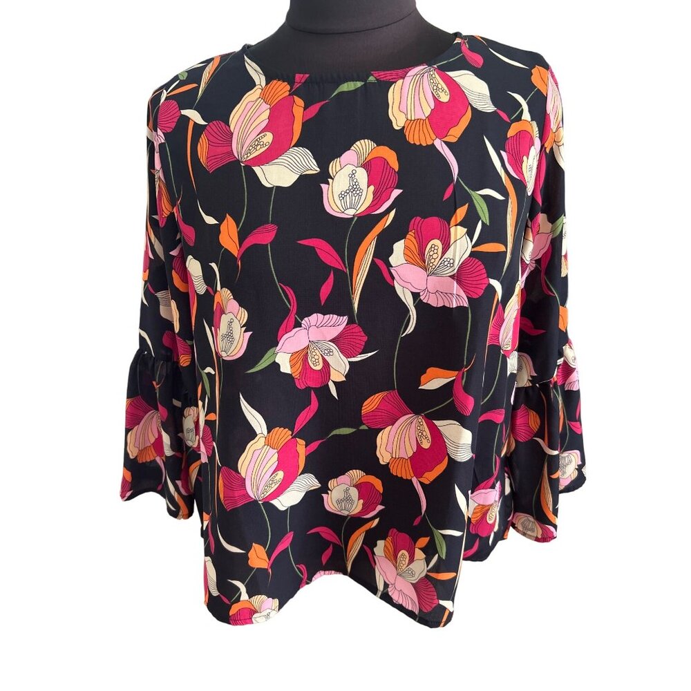 W5 Women's Floral Ruffle Bell Sleeve Top Medium 100% Polyester Multicolor